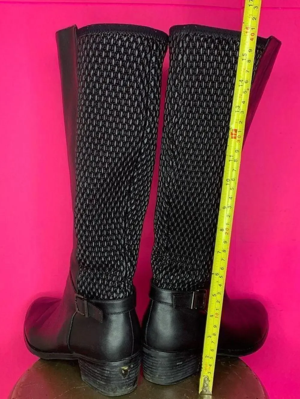 Vaneli Valyn Black Leather Quilted Back Knee High Boots US 8.5